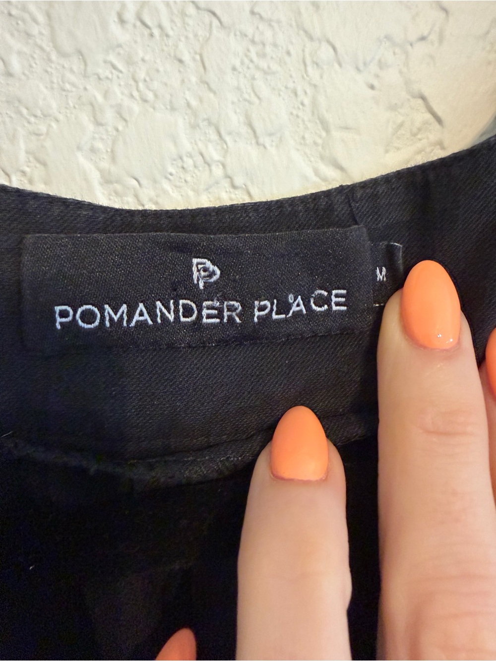 Pomander Place Finley Flutter Sleeve Dress Size M - Picture 6 of 7